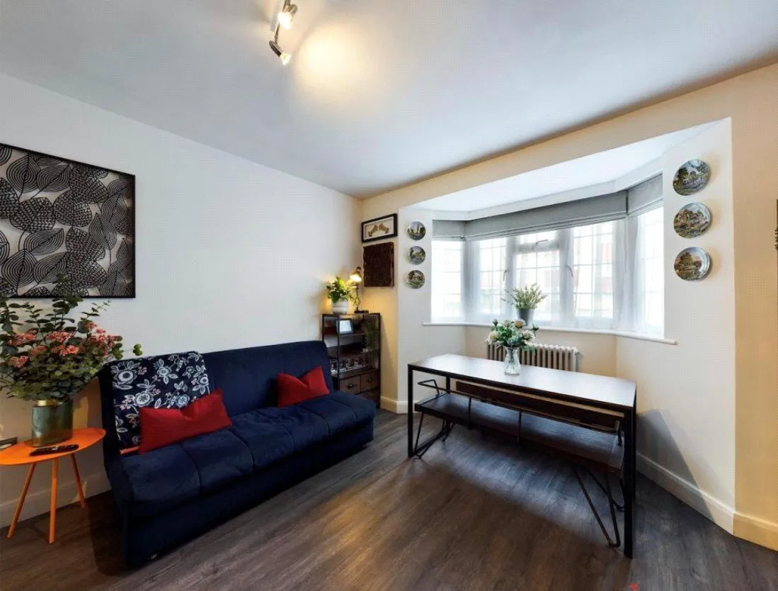 Amblecote Road, London, SE12, photo 10