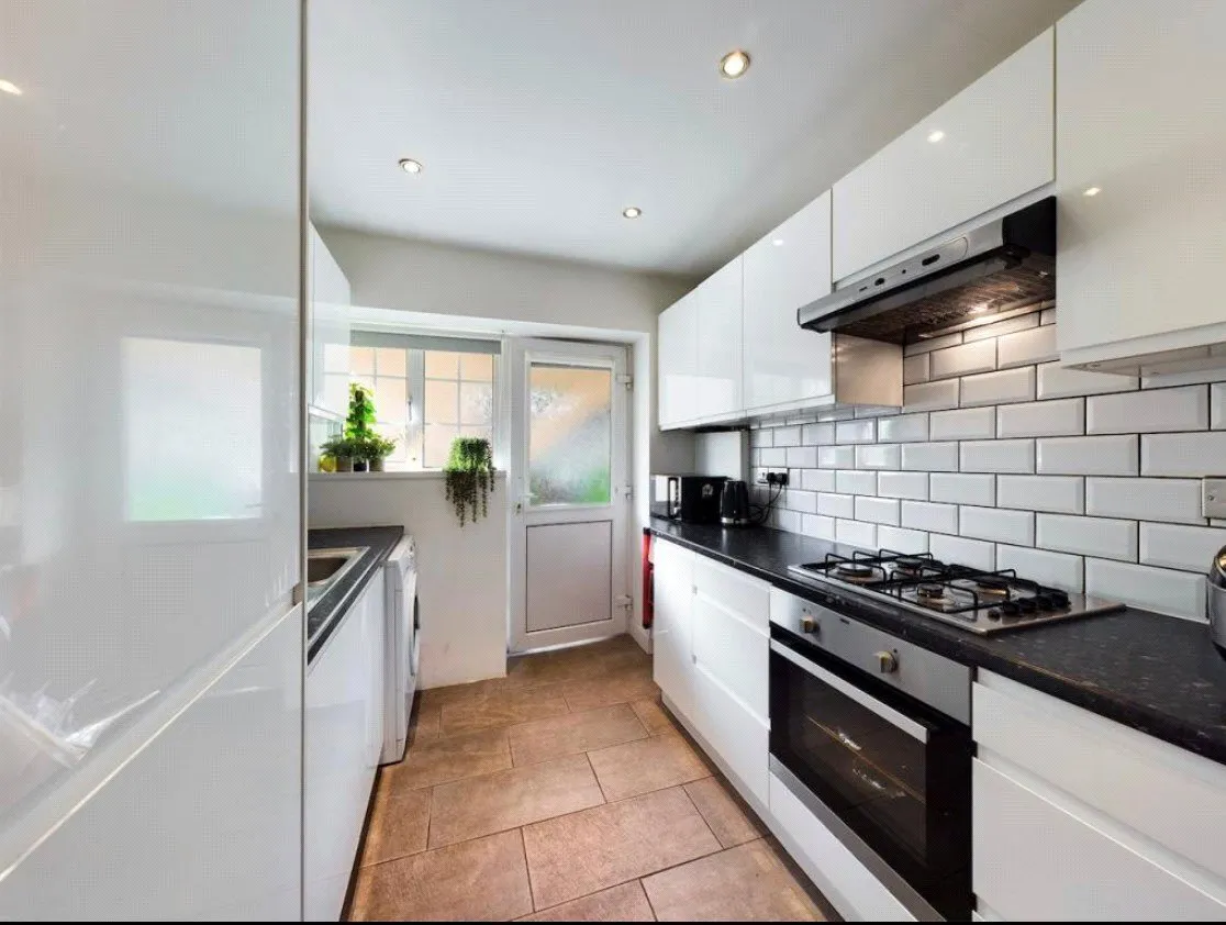 Amblecote Road, London, SE12, photo 3