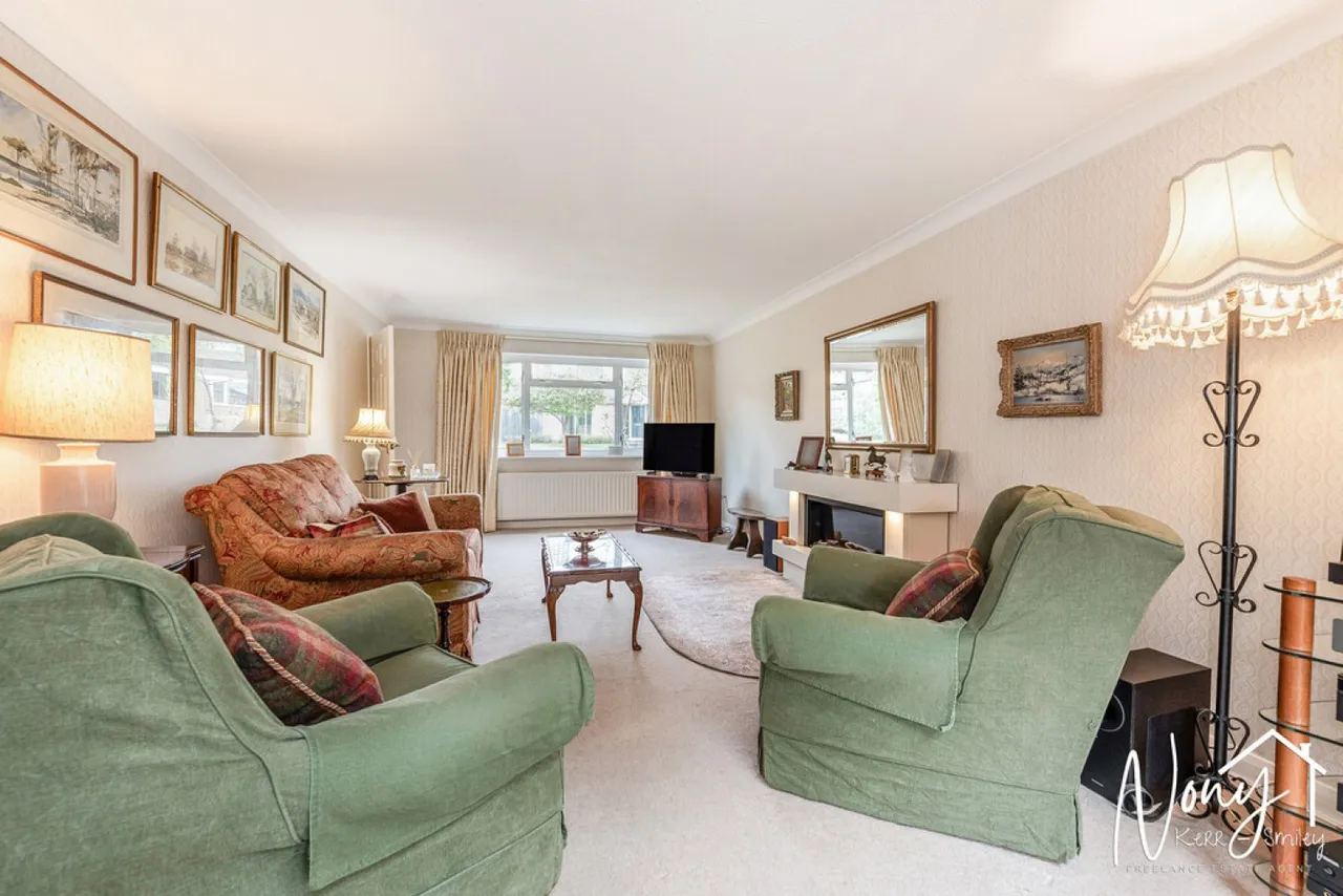 Ruffield Close, Winchester, photo 10