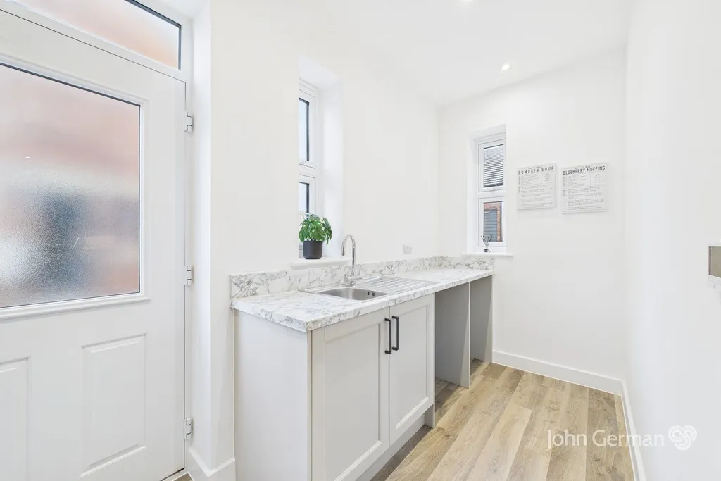 Holly Road, Uttoxeter, photo 8