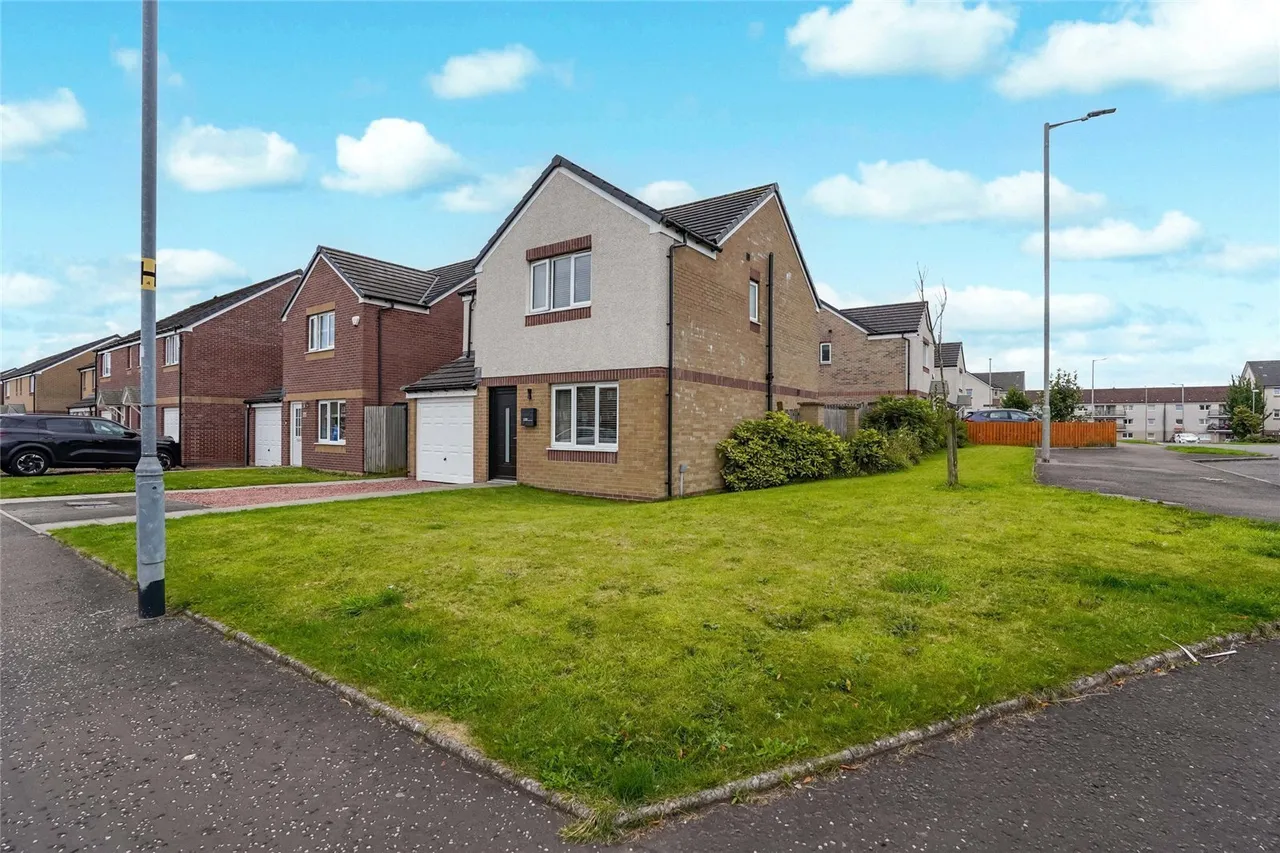 Barholm Street, Garthamlock, Glasgow, G33, photo 17