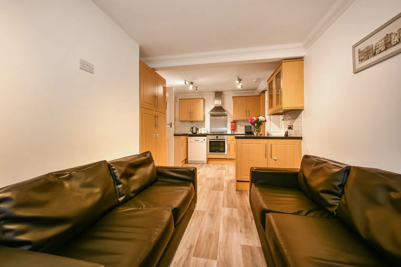 Shepherds Road, Winchester, photo 6