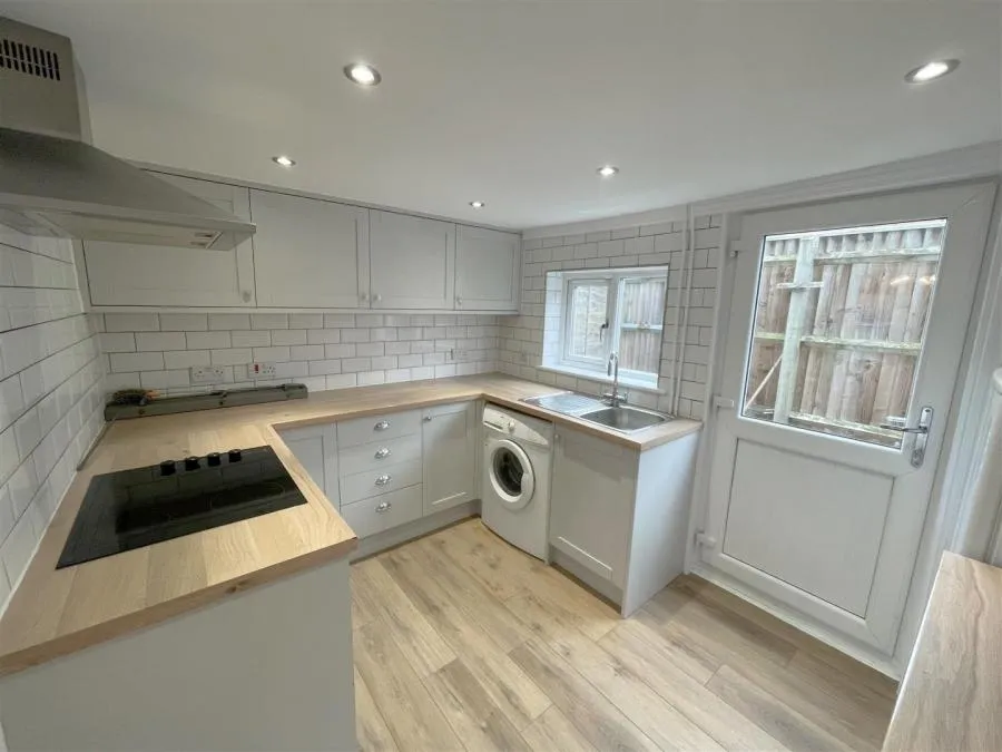 Priory Street, Newport Pagnell, MK16, photo 3