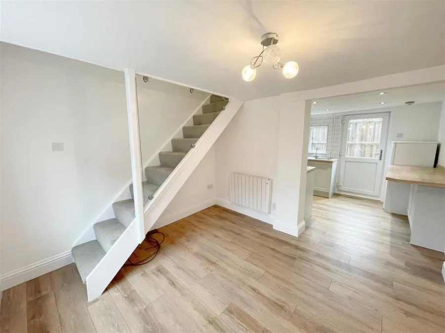 Priory Street, Newport Pagnell, MK16, photo 4