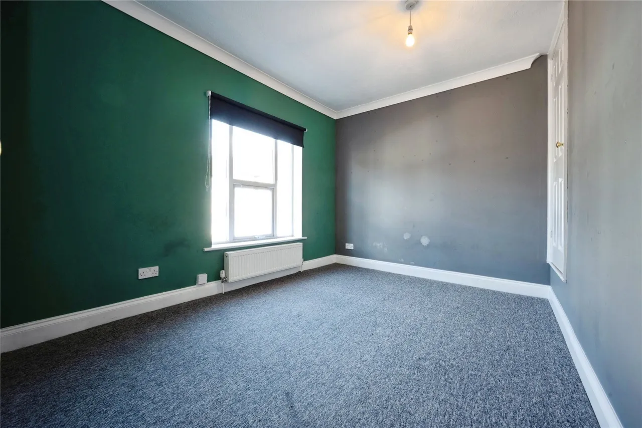 Winsdon Road, Luton, Bedfordshire, LU1, photo 9