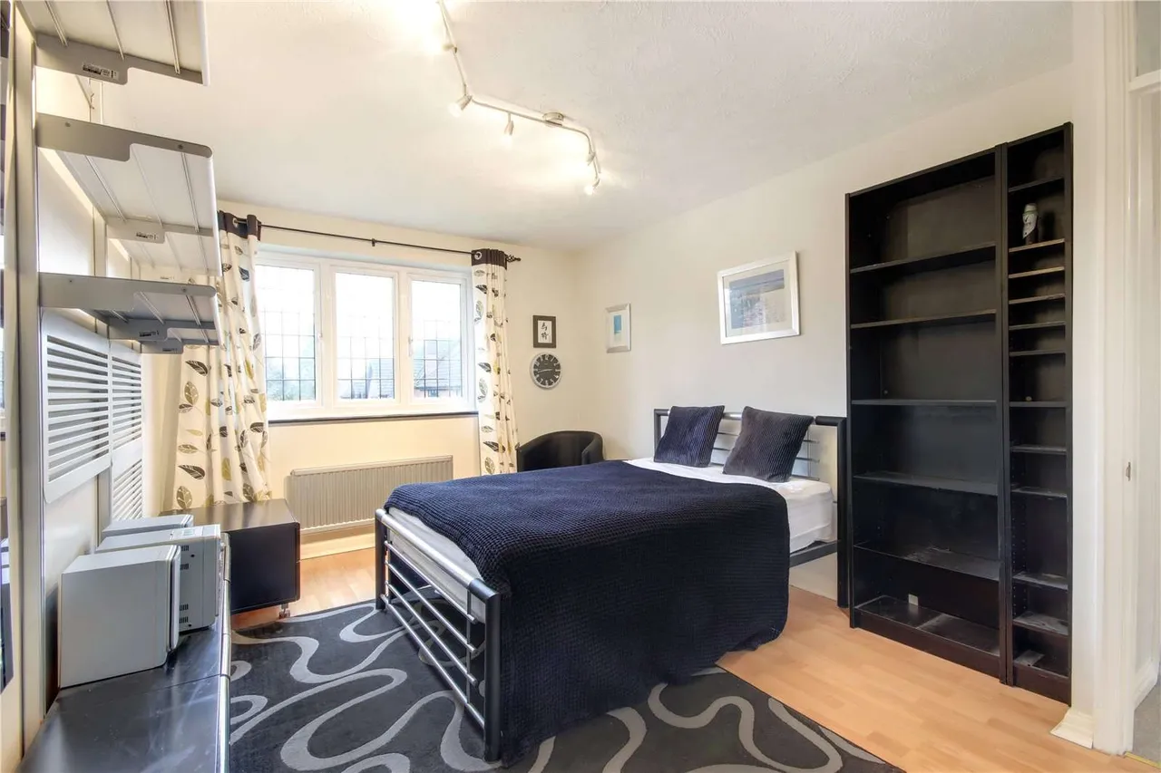 Cypress Grove, Tunbridge Wells, Kent, TN2 5JR, photo 12