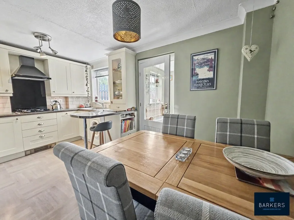 Oakway, Birkenshaw, BD11, photo 2