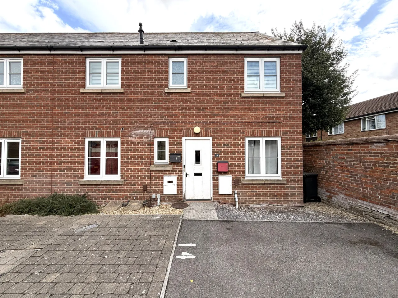 2 bed flat for sale — Ermin Mews, Stratton St Margaret, Swindon, SN3
