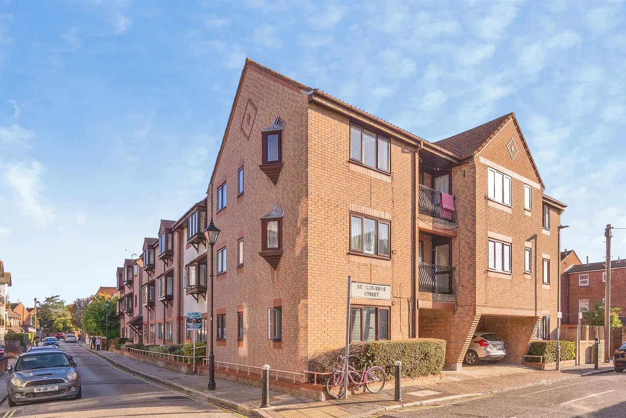 1 bed flat for sale, Florence Road, Southsea, PO5