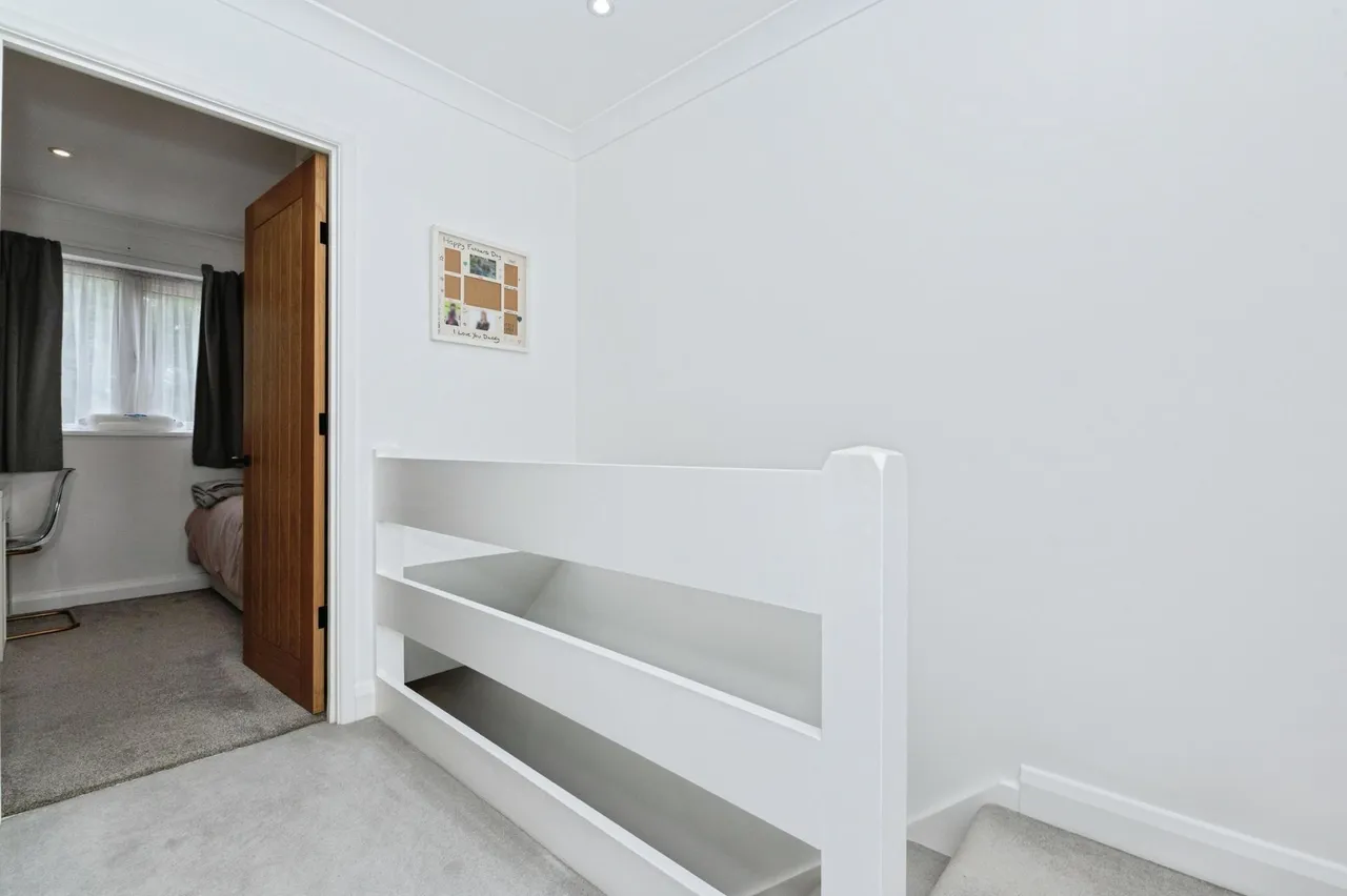 Highview, Vigo, DA13, photo 14