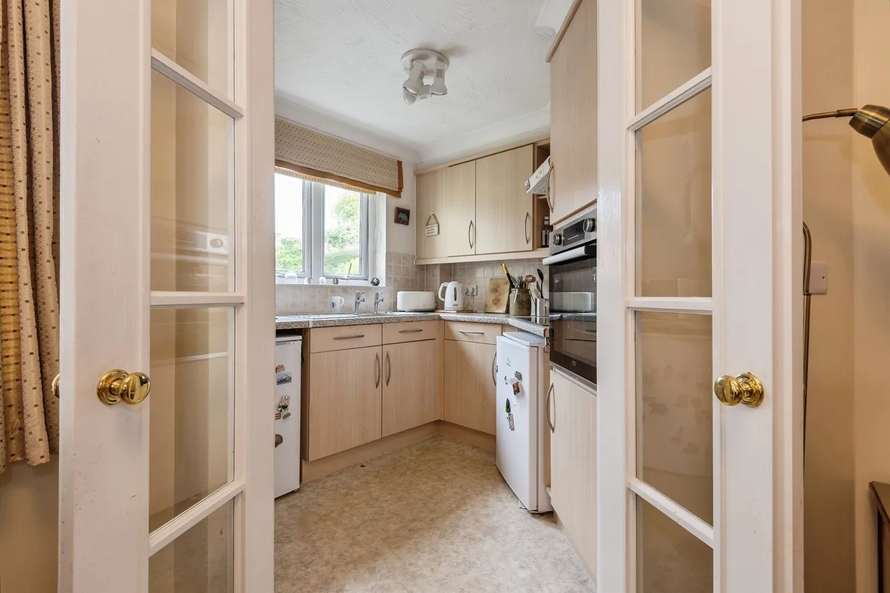 Blenheim Road, Minehead, TA24, photo 5