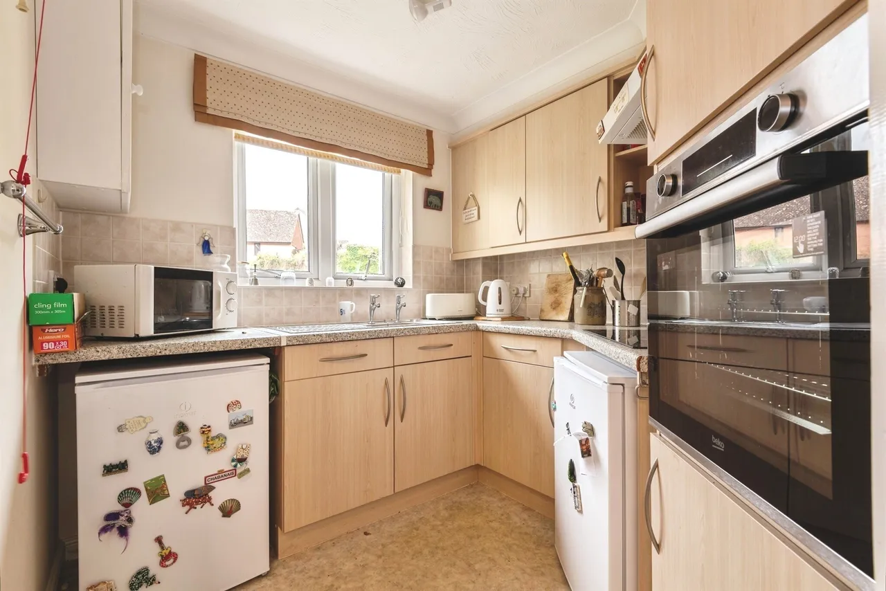 Blenheim Road, Minehead, TA24, photo 6