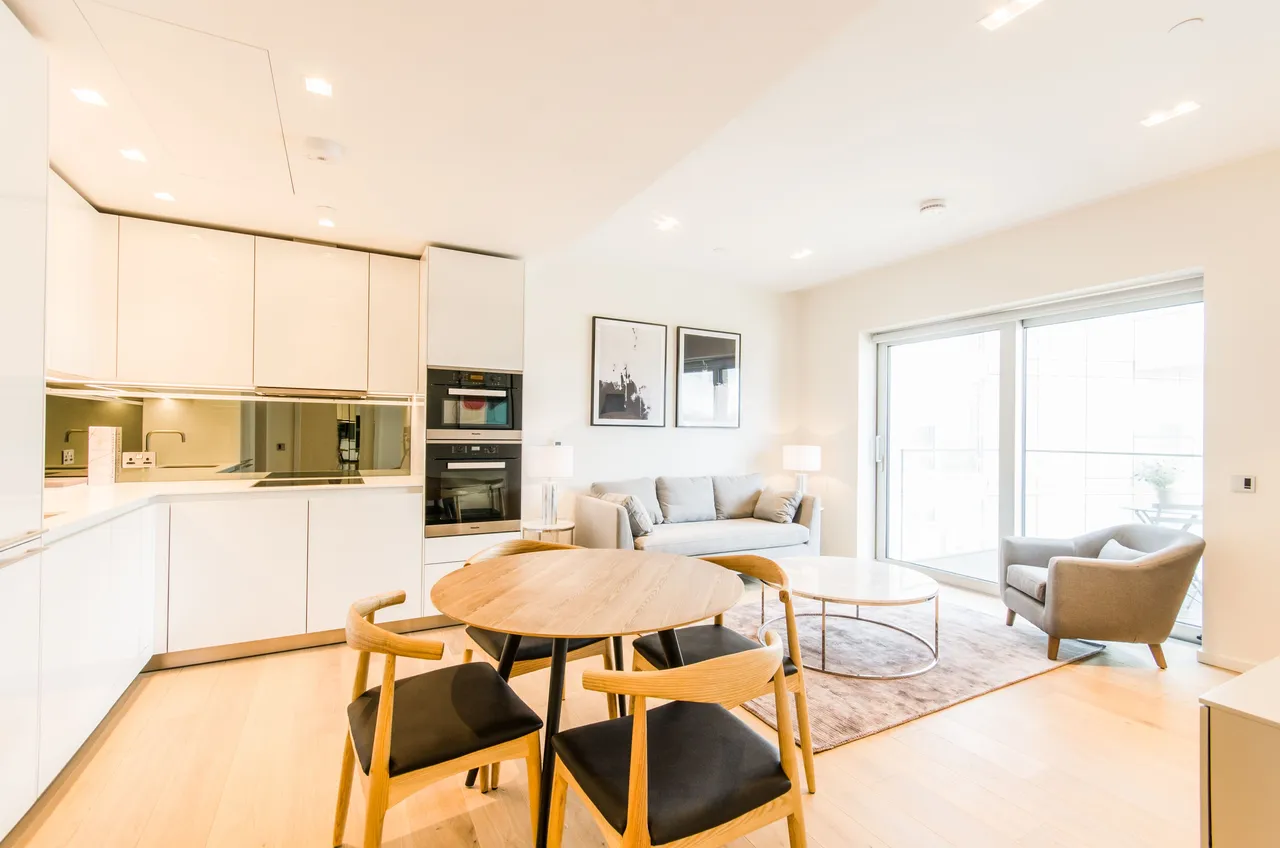 Flat 4.02, 5 Columbia Gardens, London, photo 12