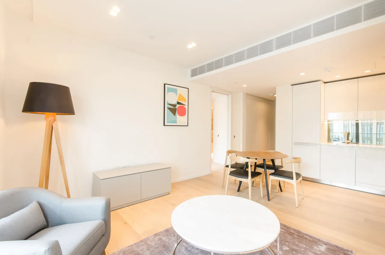 Flat 4.02, 5 Columbia Gardens, London, photo 11