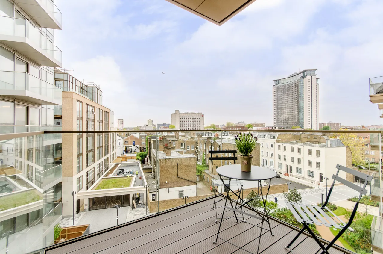 Flat 4.02, 5 Columbia Gardens, London, photo 5