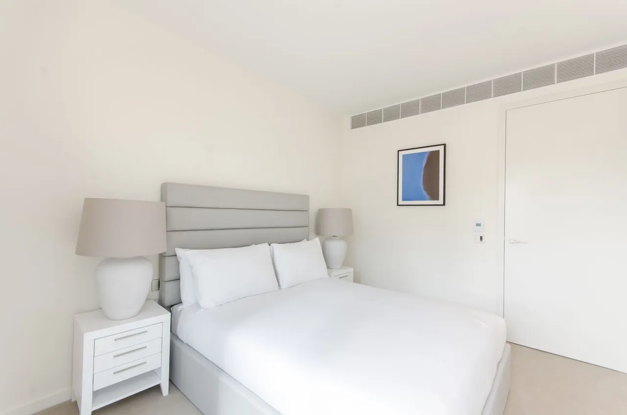 Flat 4.02, 5 Columbia Gardens, London, photo 10