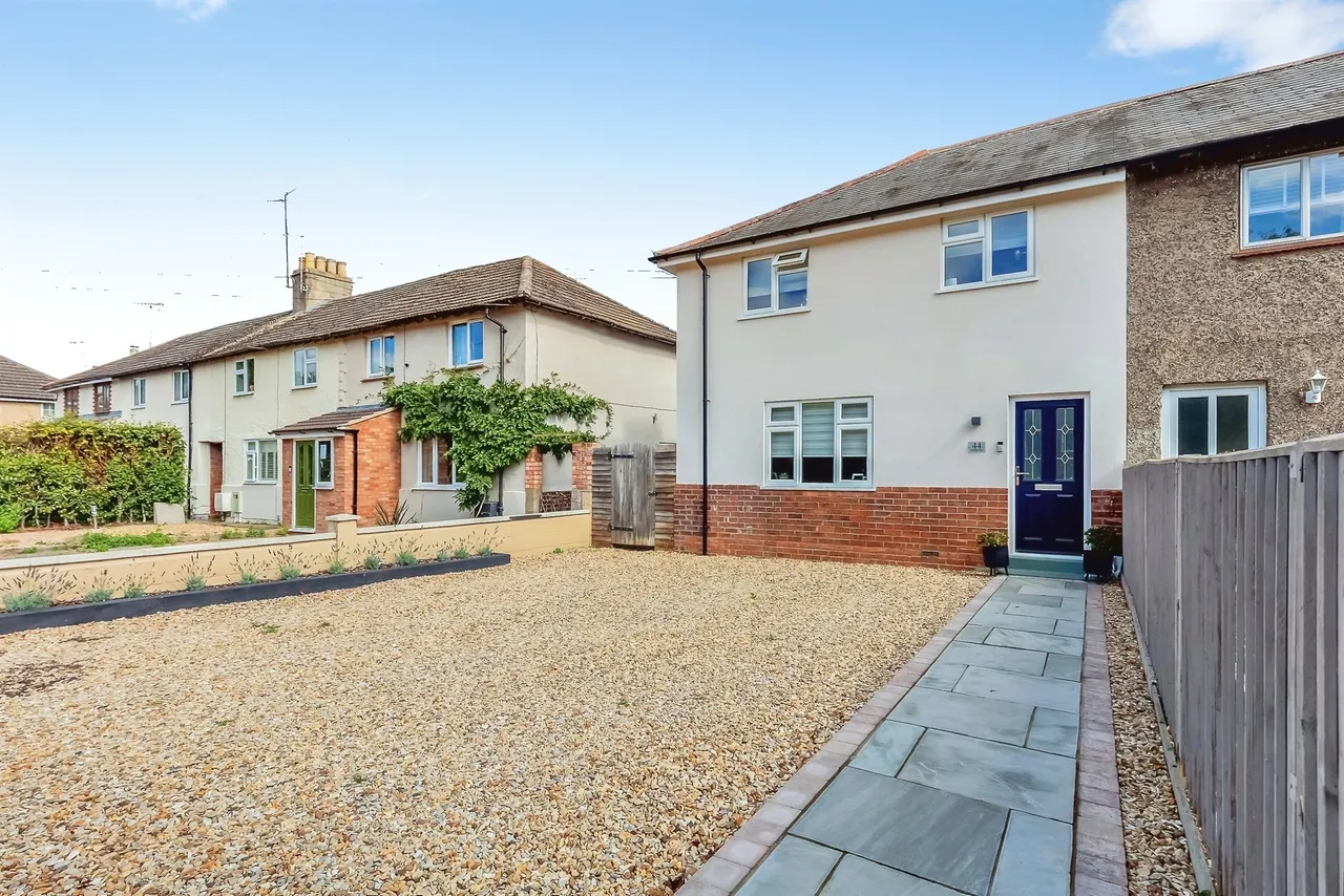 3 bed house for sale, Rutland Road, Stamford, PE9