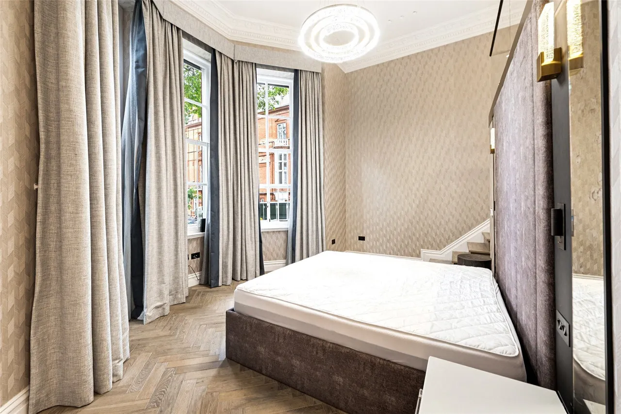 Cadogan Square, London, SW1X, photo 10
