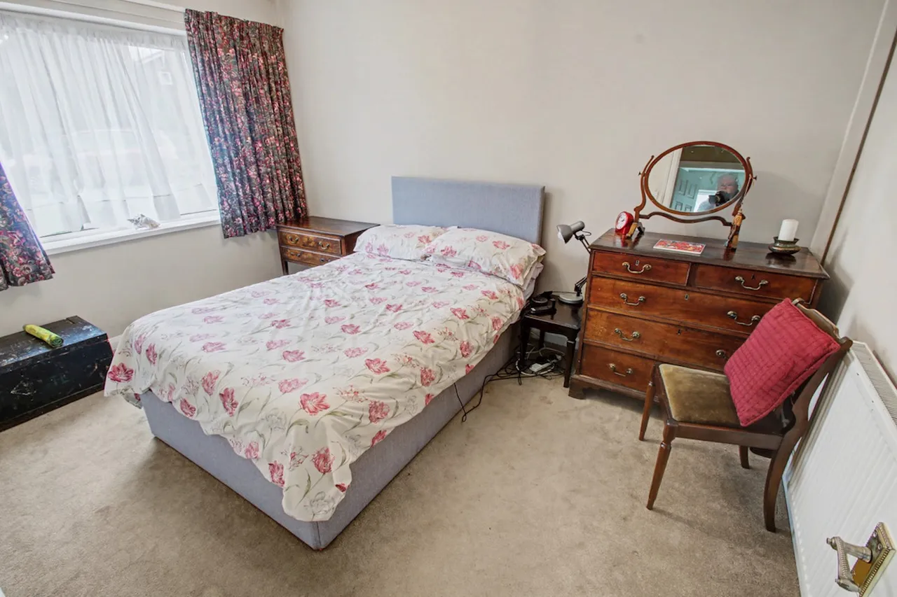 Fayre Oaks, Usk, NP15, photo 9