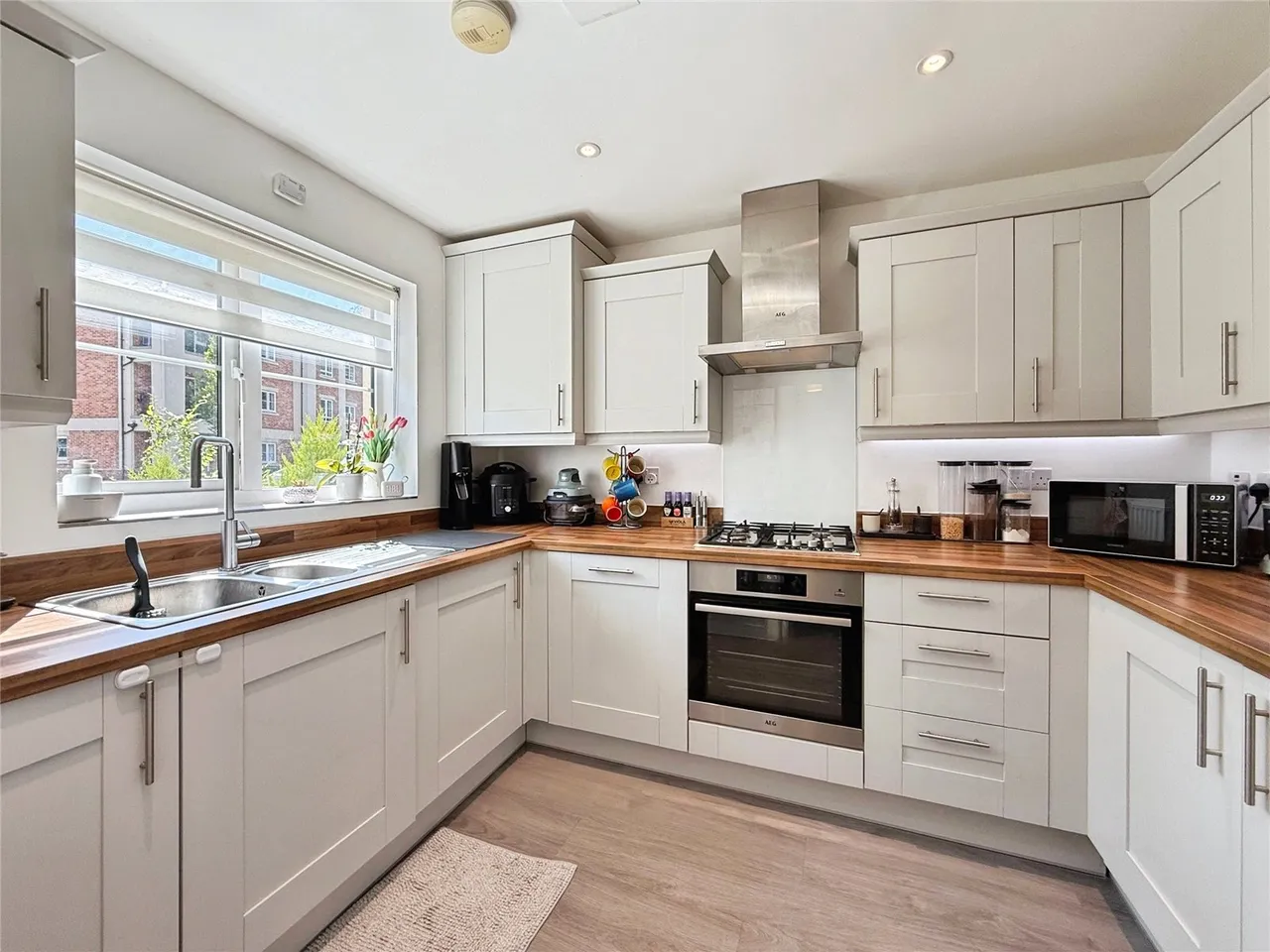 Hurst Avenue, Blackwater, GU17, photo 5