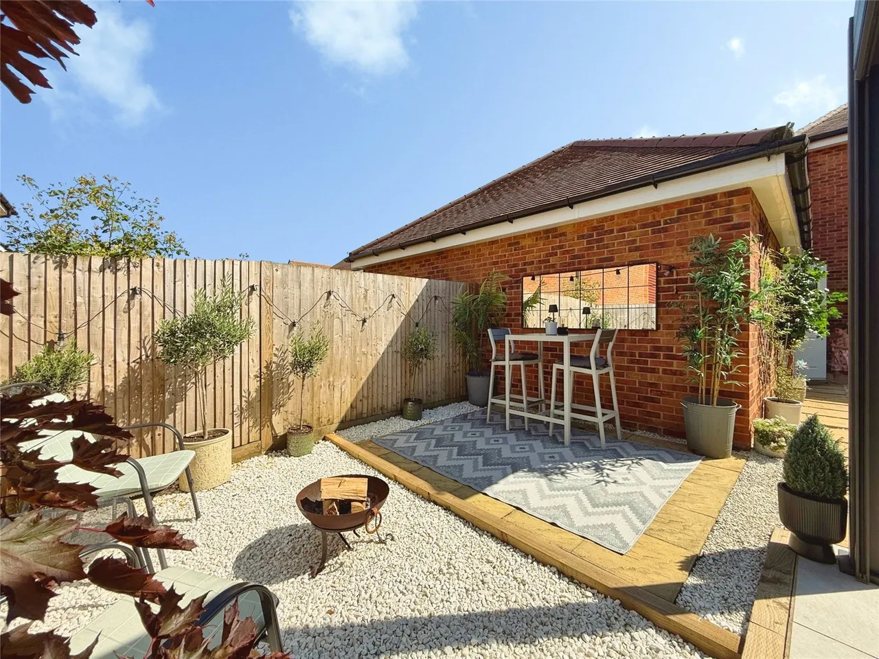 Hurst Avenue, Blackwater, GU17, photo 6