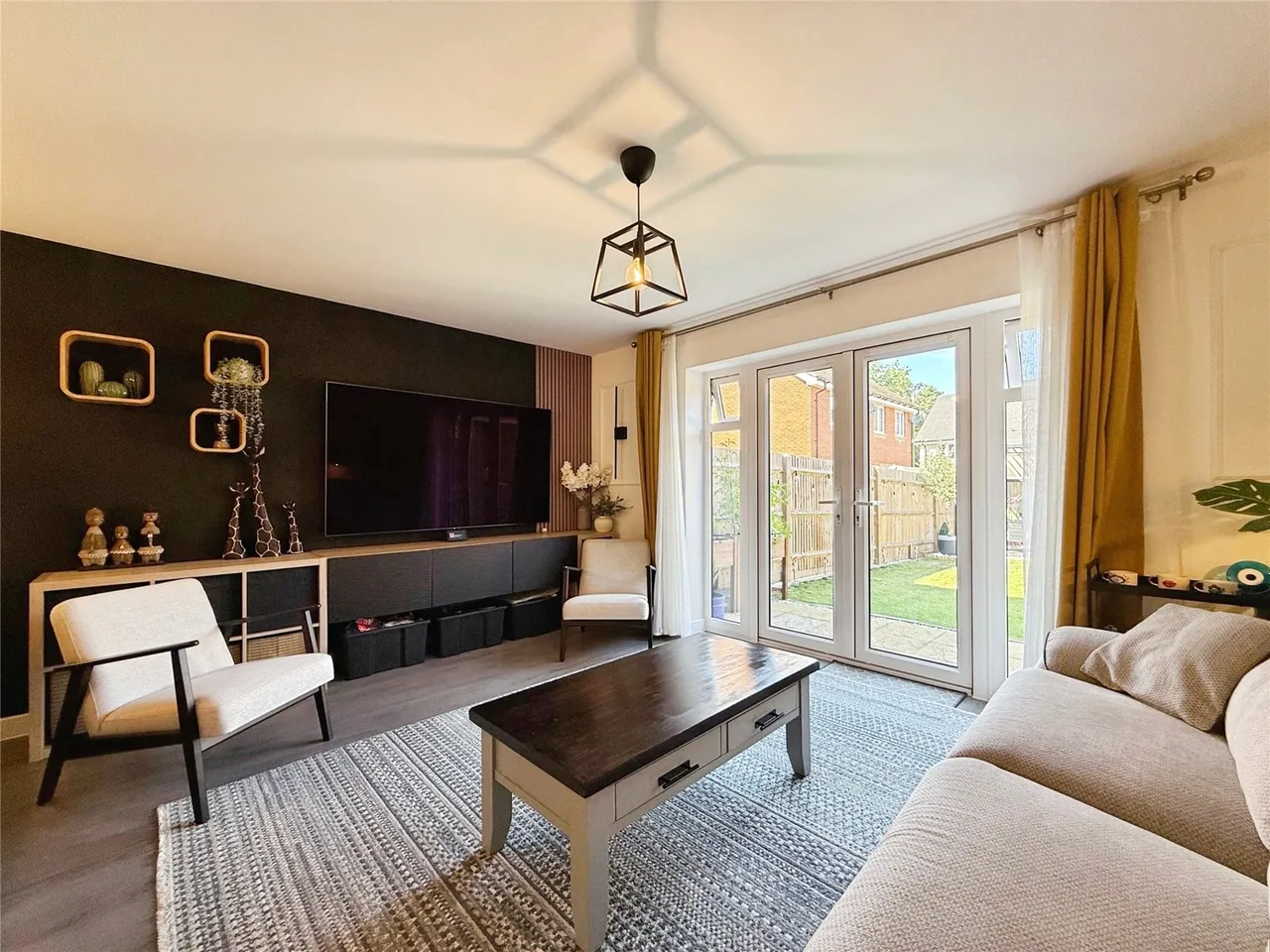 Hurst Avenue, Blackwater, GU17, photo 11