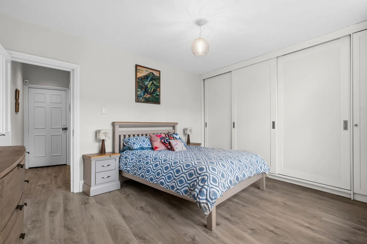 Brighton Road, Surbiton, KT6, photo 6