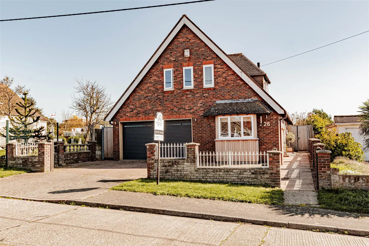 Sea View Road, Cliffsend, Ramsgate, Kent, CT12 5EH, photo 47