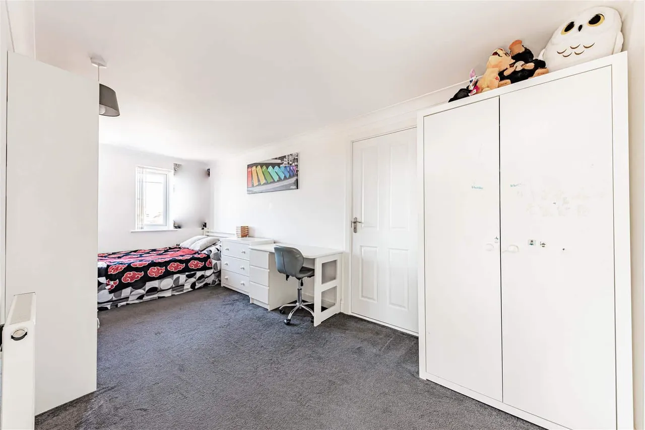 Sea View Road, Cliffsend, Ramsgate, Kent, CT12 5EH, photo 29