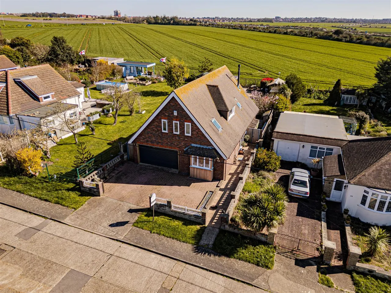 Sea View Road, Cliffsend, Ramsgate, Kent, CT12 5EH, photo 10