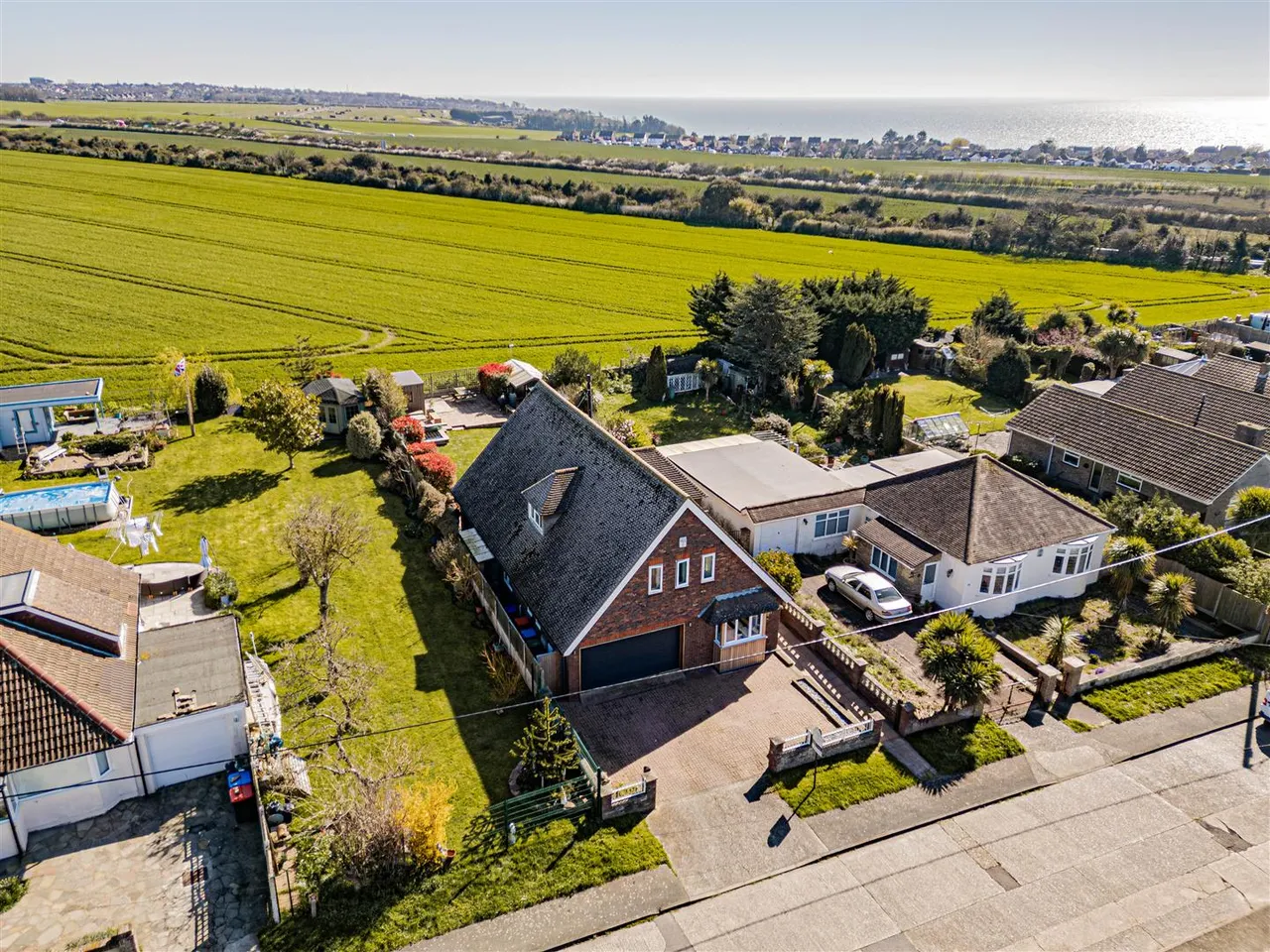Sea View Road, Cliffsend, Ramsgate, Kent, CT12 5EH, photo 44