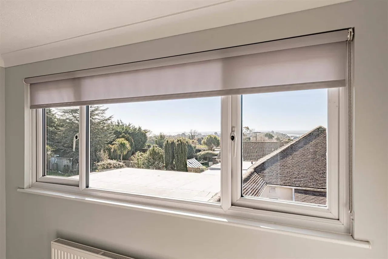 Sea View Road, Cliffsend, Ramsgate, Kent, CT12 5EH, photo 23