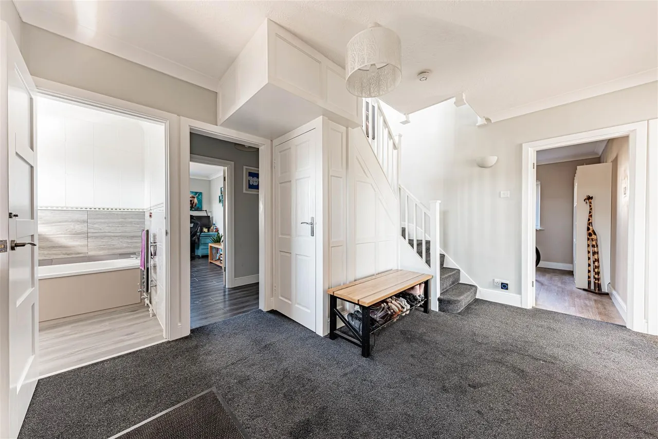 Sea View Road, Cliffsend, Ramsgate, Kent, CT12 5EH, photo 20