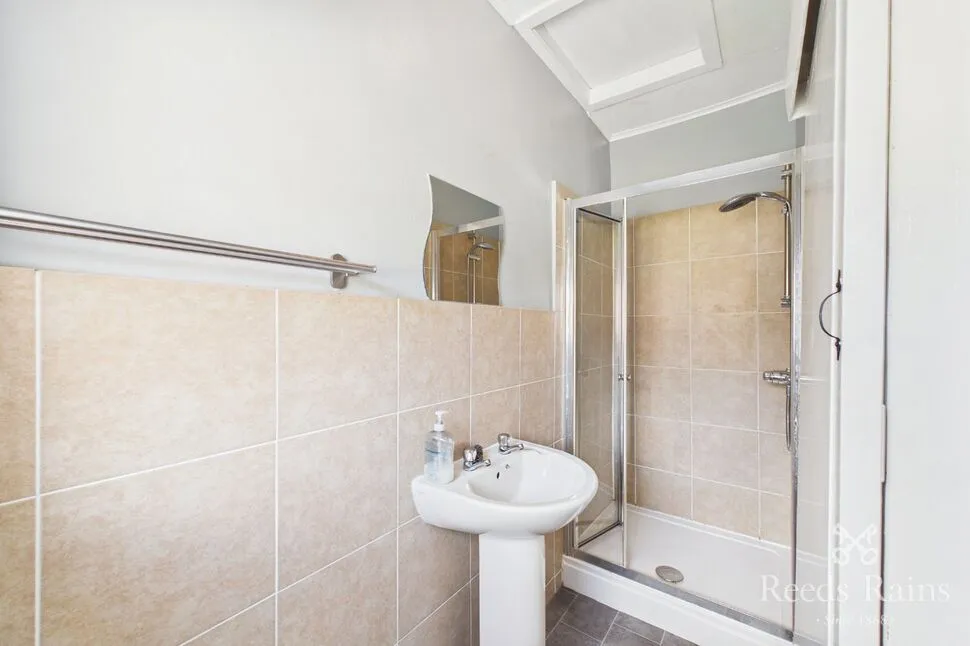 Blagden Lane, Huddersfield, HD4, photo 6