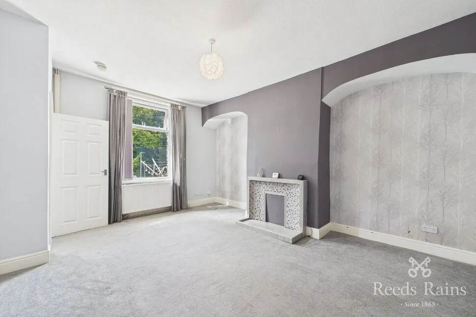Blagden Lane, Huddersfield, HD4, photo 2