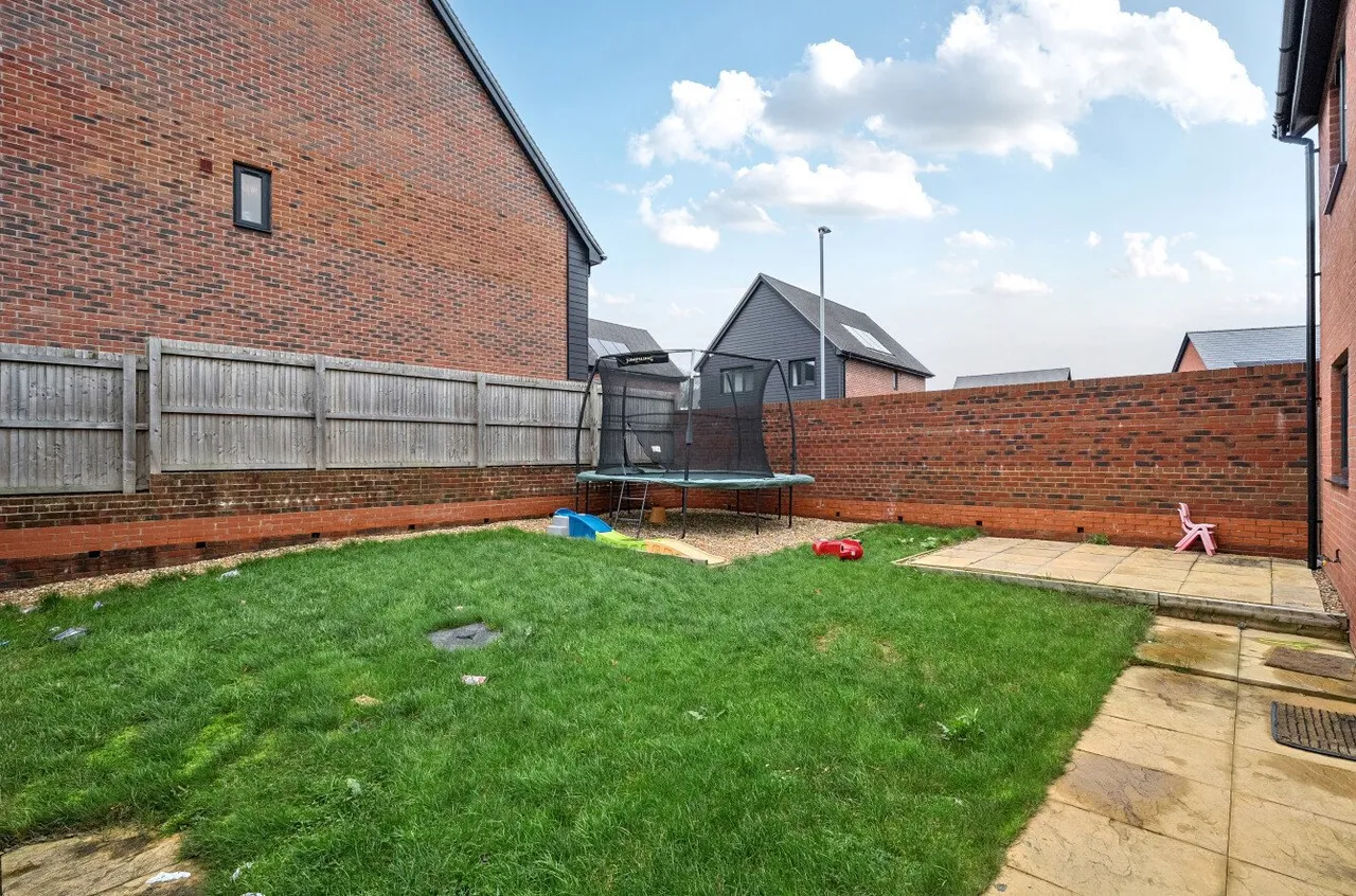 Brunel Way, Whiteley, PO15, photo 11