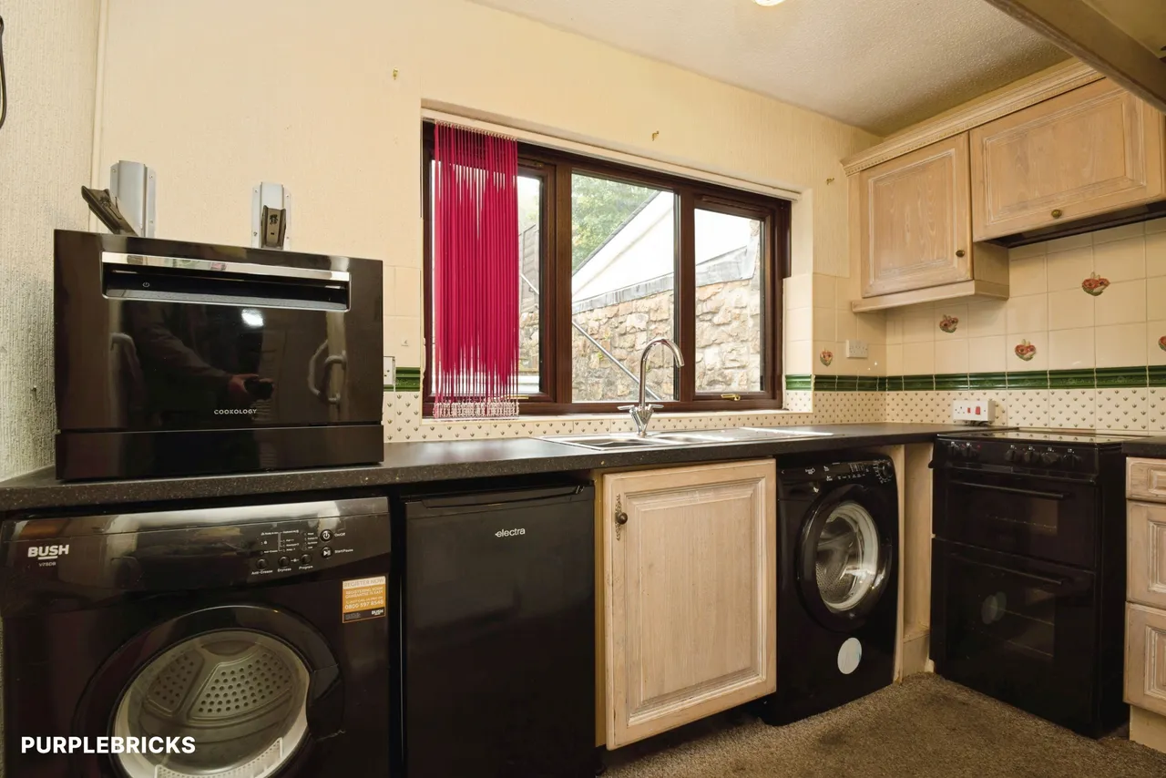 Snatchwood Road, Pontypool, NP4, photo 6