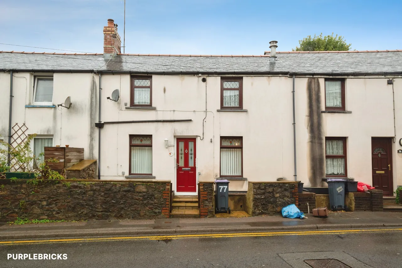 2 bed house for sale, Snatchwood Road, Pontypool, NP4