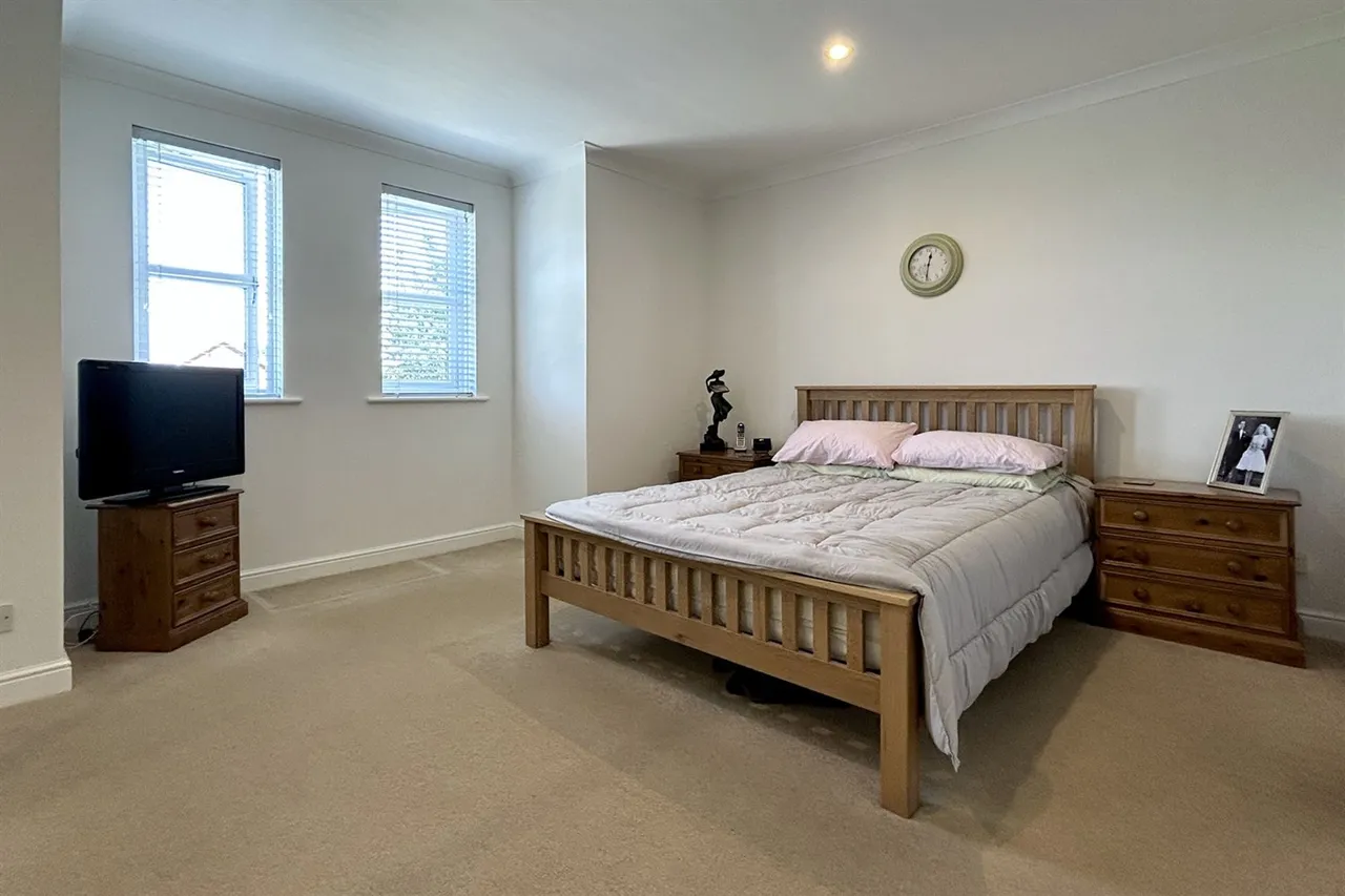 Waterford Place, Cheadle, photo 11