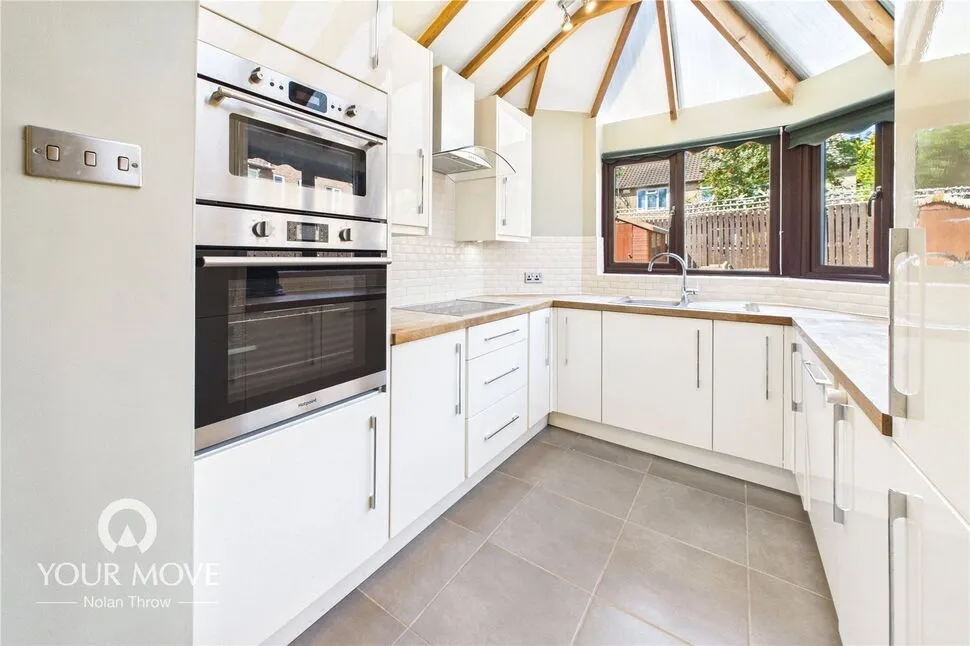 Larkwood Close, Kettering, NN16, photo 6