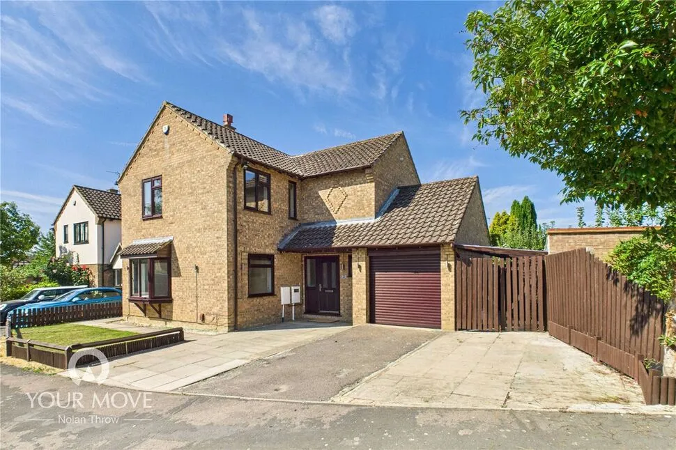 4 bed house for sale, Larkwood Close, Kettering, NN16