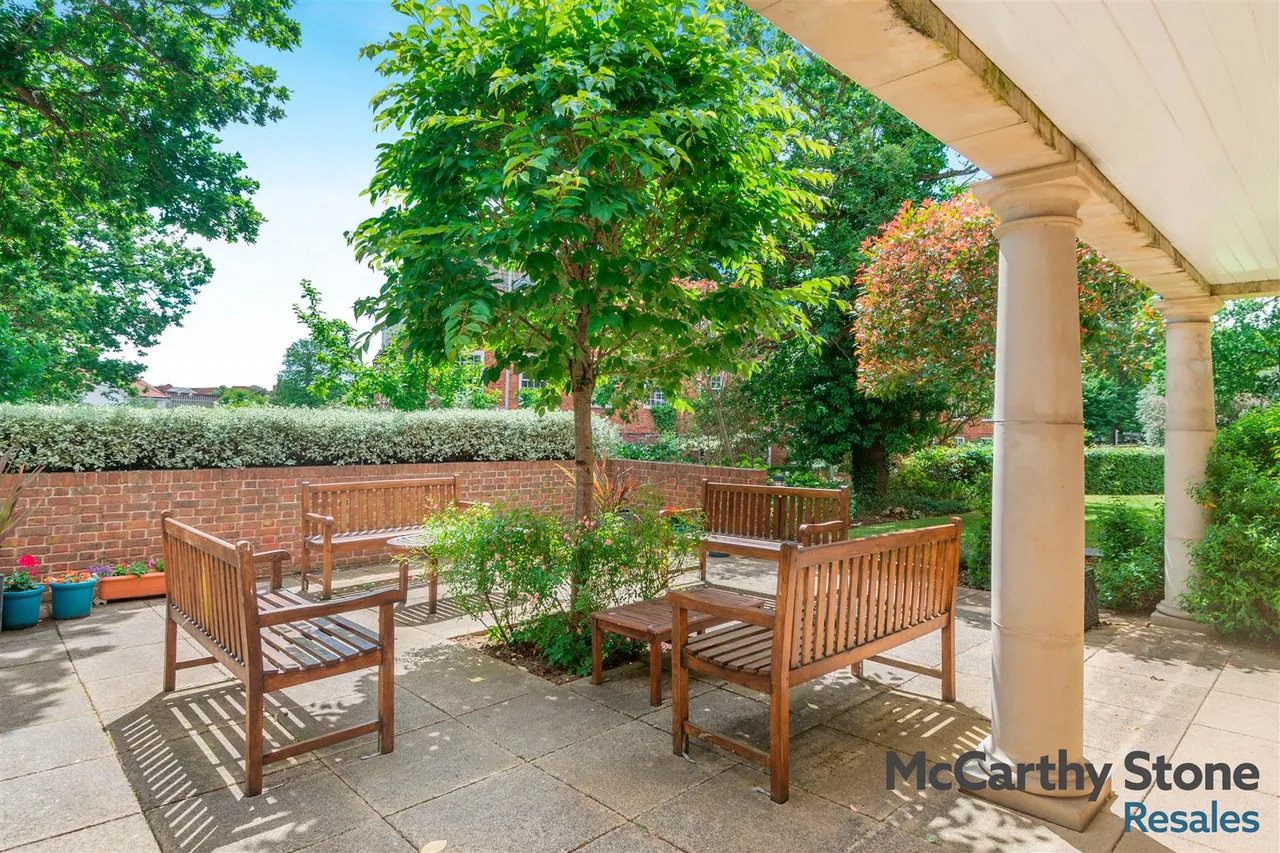College Way, Welwyn Garden City, AL8, photo 31