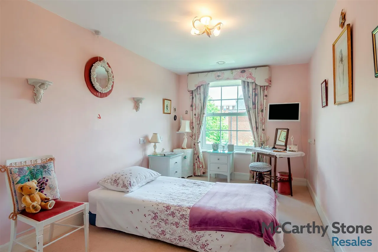 College Way, Welwyn Garden City, AL8, photo 8