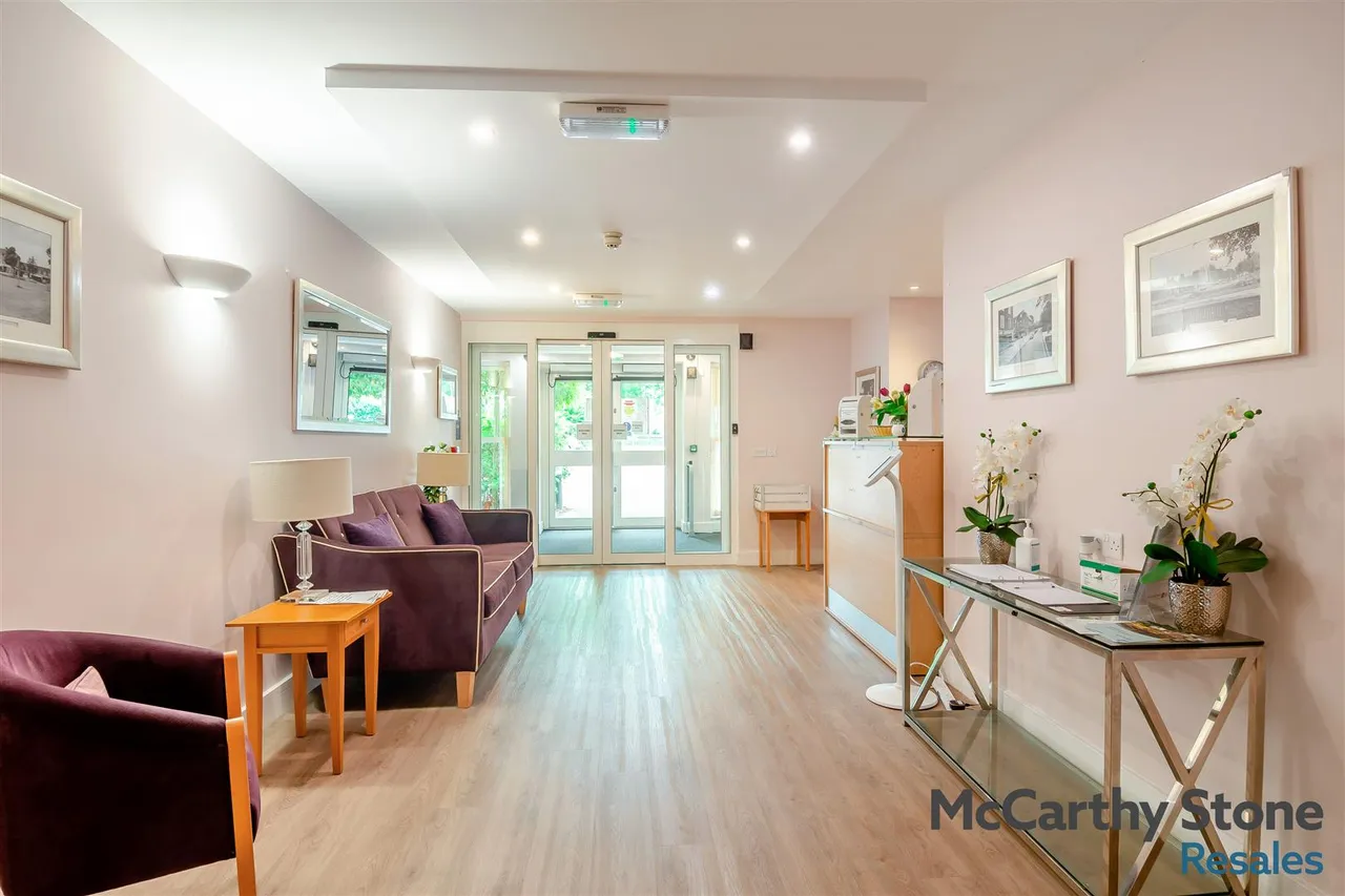 College Way, Welwyn Garden City, AL8, photo 30