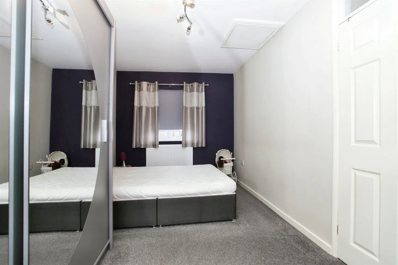 St. George Avenue, Peterborough, PE2, photo 10