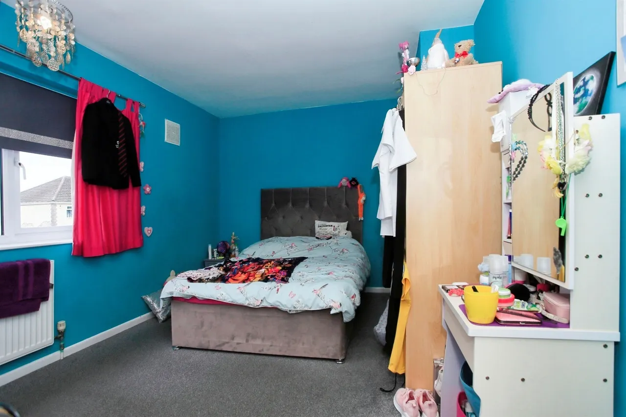 St. George Avenue, Peterborough, PE2, photo 13