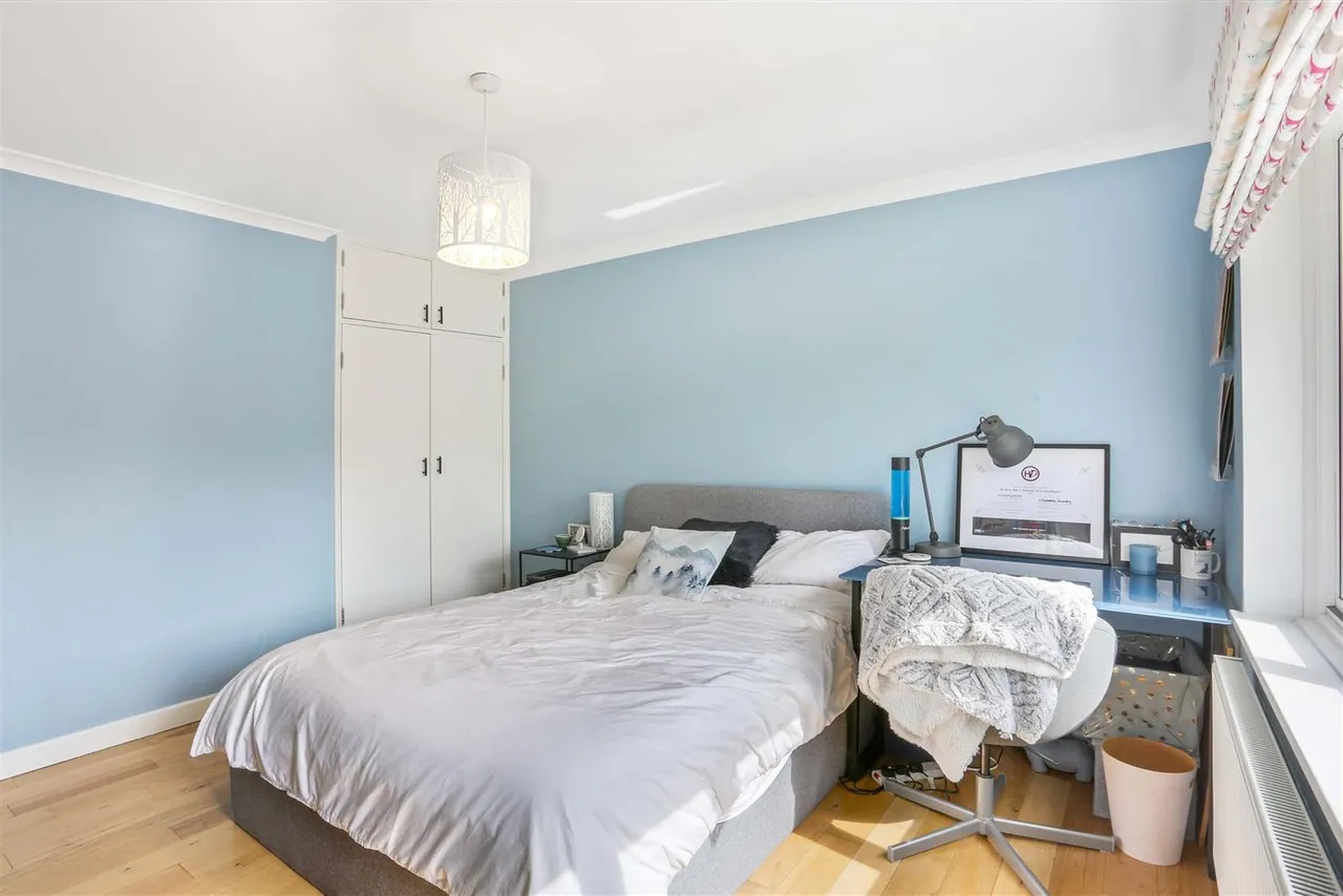 Albury Avenue, Cheam, SM2 7JT, photo 27