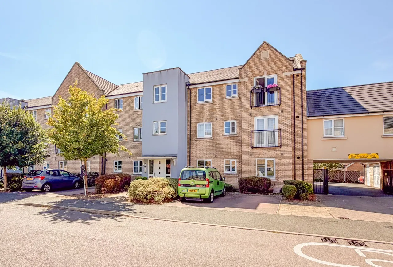 Eynesbury, St Neots, PE19, photo 13