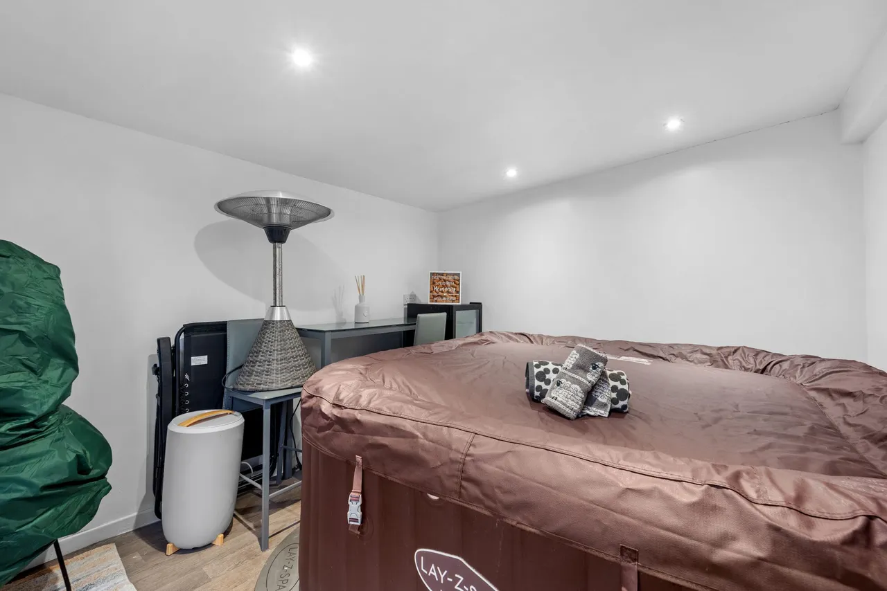 Eyet Street, Leigh, WN7 1XS, photo 18