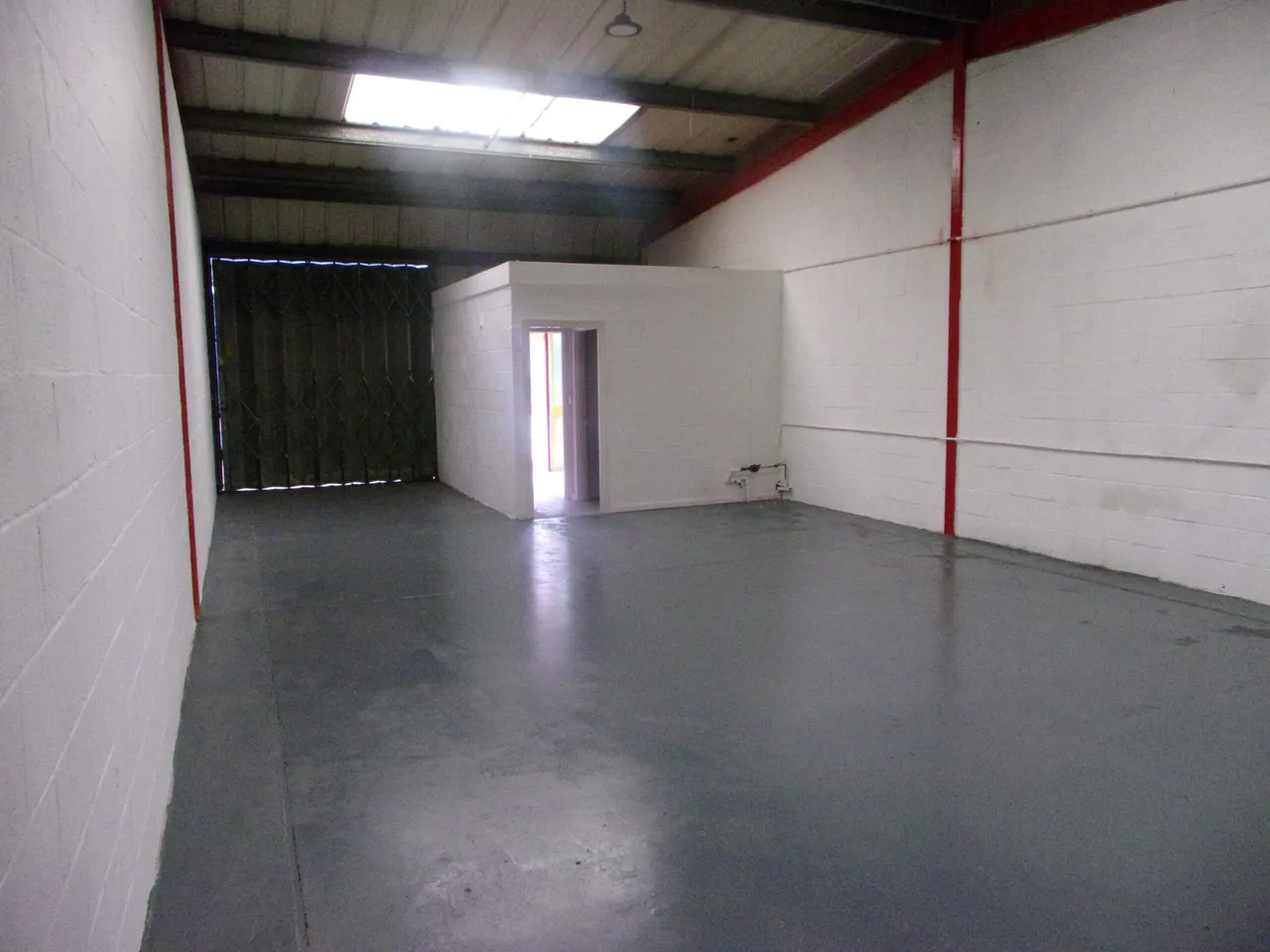 Breach Road, West Thurrock, RM20, photo 3